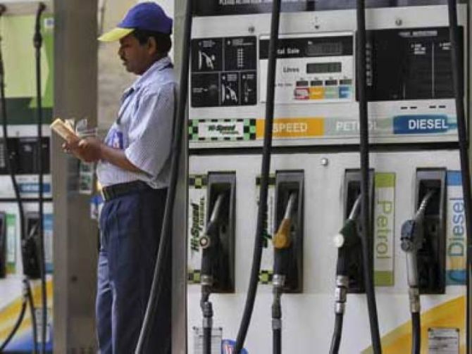 No fuel crisis in India; enough to last lockdown