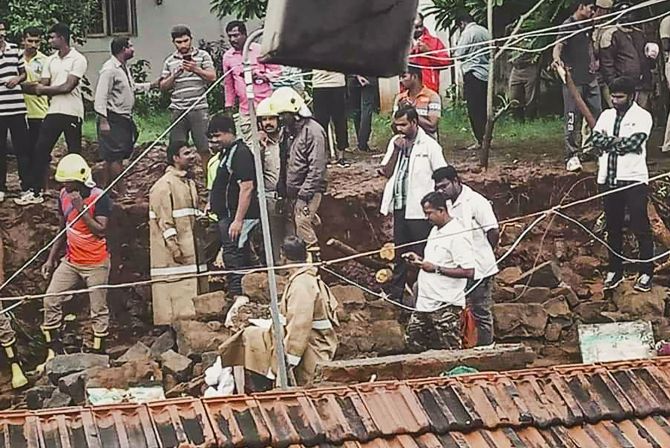 Rain fury leaves 25 dead in TN, 1000 in relief camps