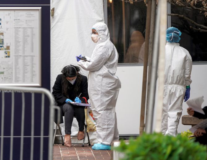 US records over 2,000 coronavirus deaths in a day
