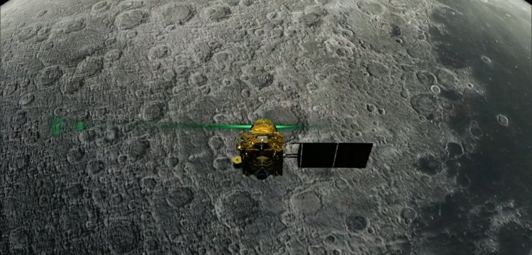 'Moon lander's high speed didn't give it a chance'