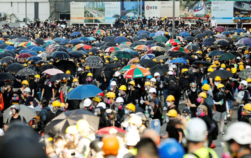 Bubble tea brawl: Taiwan brands face mainland boycott over Hong Kong gesture