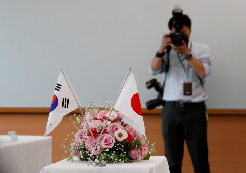Foreign ministers of China, Japan, South Korea to hold talks amid trade, history tensions