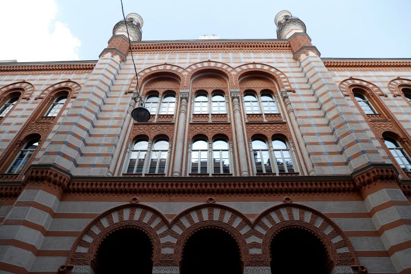 Historic Budapest synagogue to reopen amid Jewish cultural revival