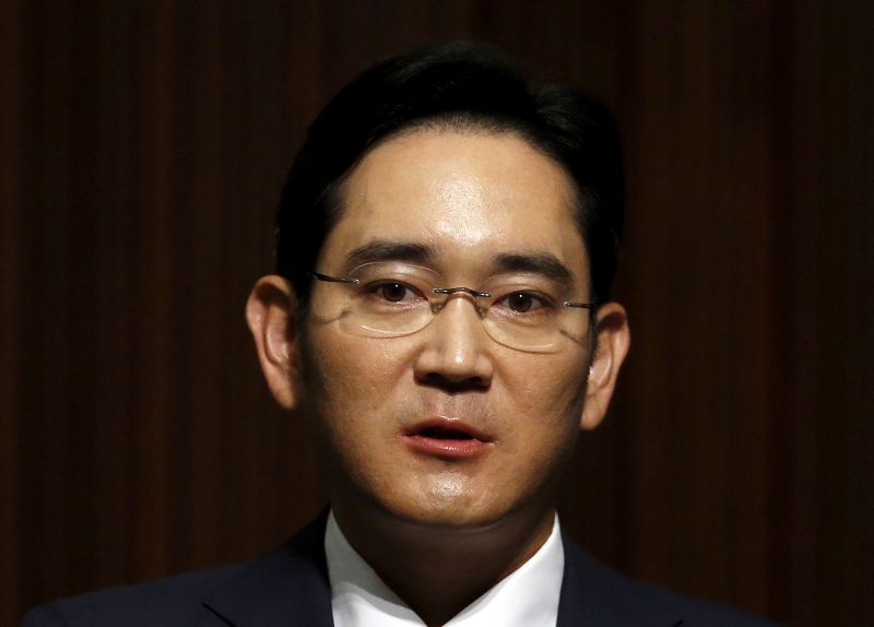 South Korea court ruling raises chance of Samsung heir's return to jail