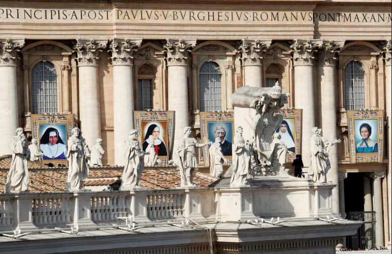 Pope canonises British Catholic luminary John Henry Newman, four others