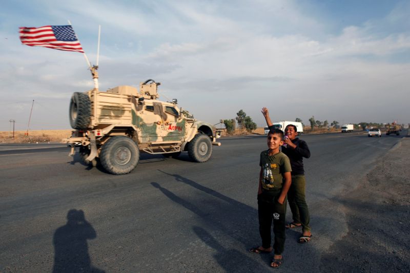 Iraq says U.S. forces withdrawing from Syria have no approval to stay