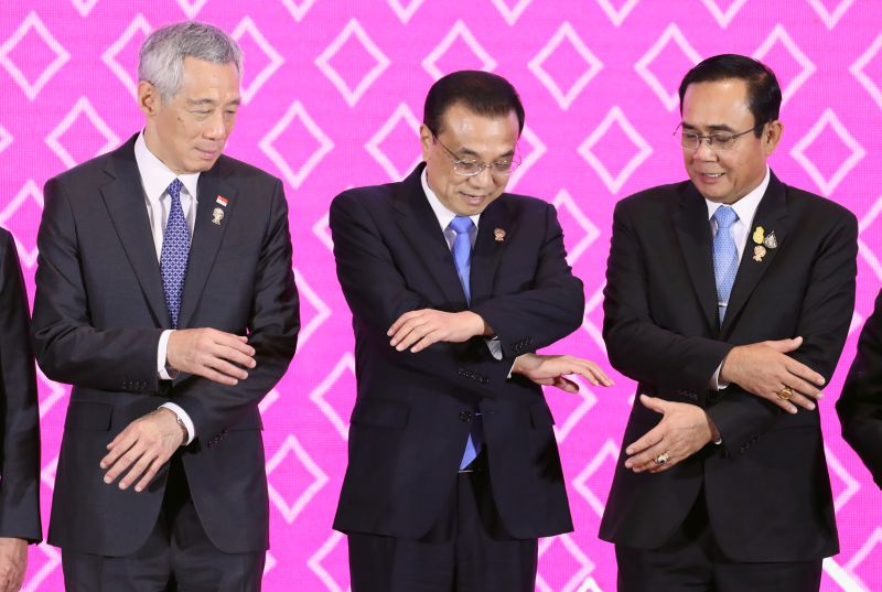 China says ready to work with ASEAN for South China Sea peace