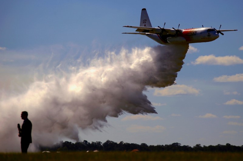 Canadian waterbomber plane crashes while fighting Australia bushfires, three dead