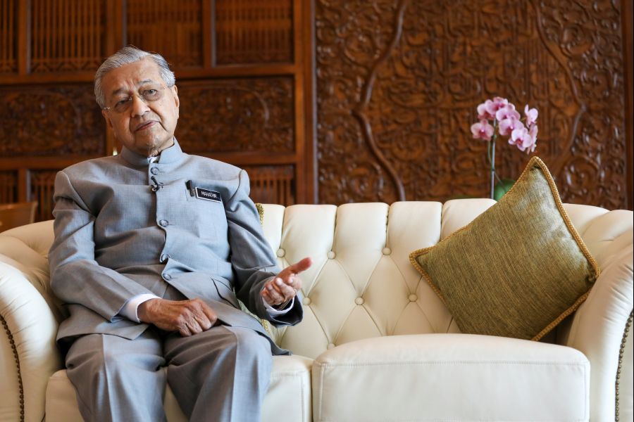 Malaysia's Mahathir says parliament to choose new PM