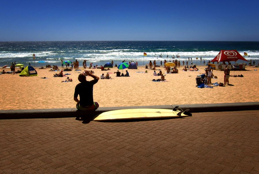 Climate change lengthens Australian summers by 50% - study