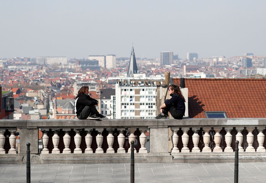 Coronavirus lockdowns give Europe's cities cleaner air