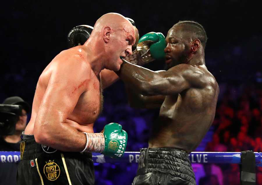 No chance of Fury fighting Wilder without a crowd, says Warren