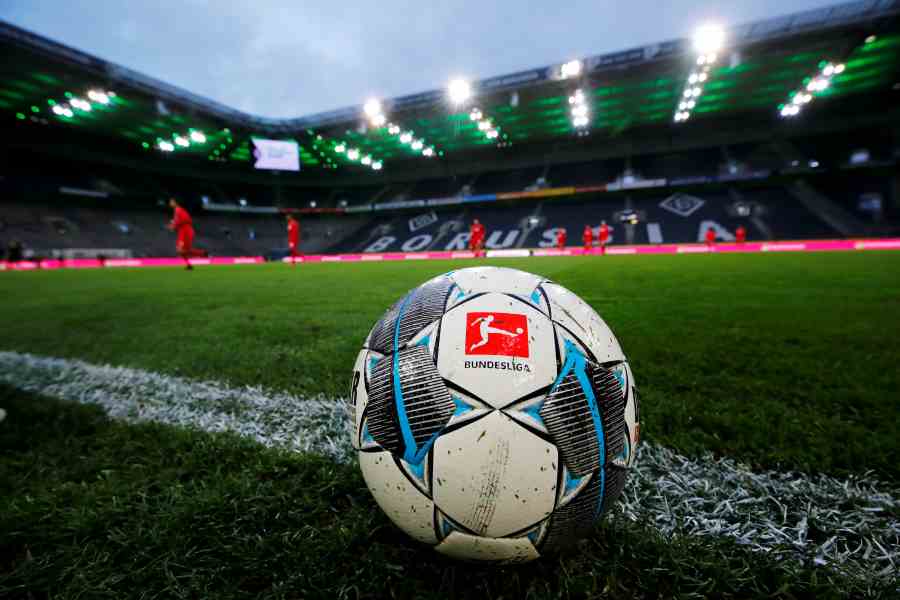 Bundesliga plans May 15 restart after government gives green light