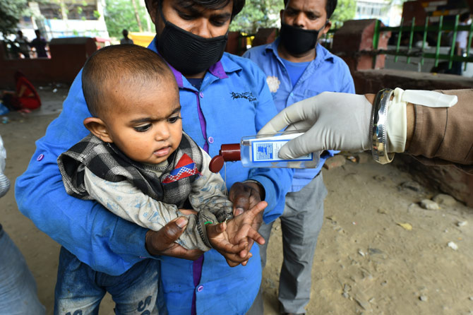 India's coronavirus tally: 724 cases, 17 deaths, 66 cured