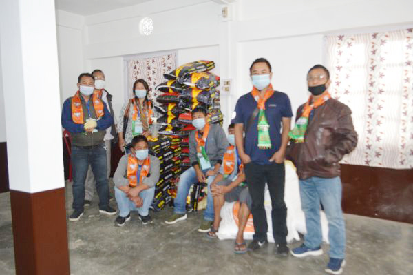 BJP Mkg district provides relief materials
