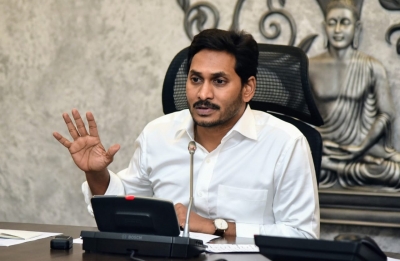 People feel Jagan government settling scores with TDP (Lead)