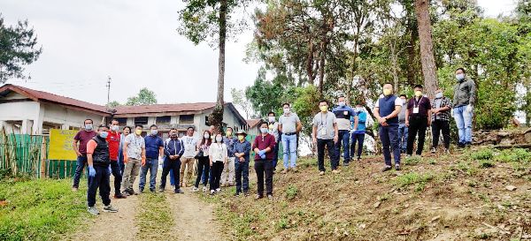 AYO visits quarantine centre in Zhadima village