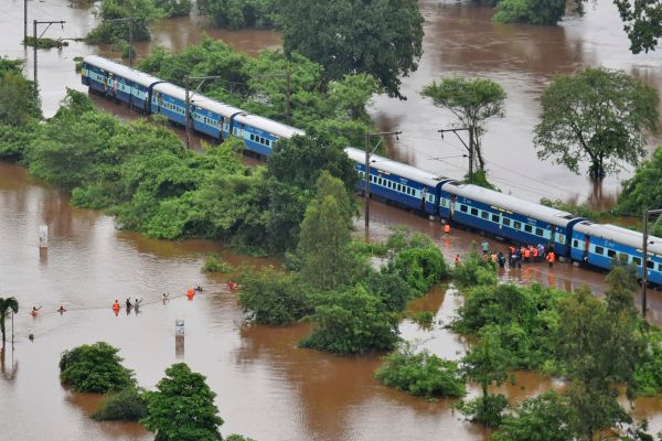 All taken off the stuck train, Mumbai region flooded