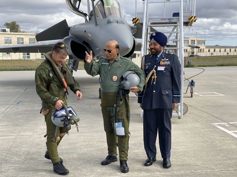 India receives first Rafale fighter in France on Dussehra