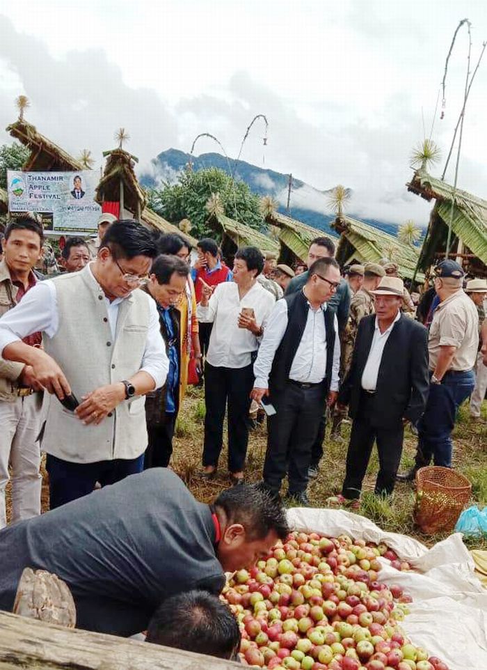 Nagaland: 8th Thanamir Apple festival held