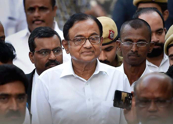 INX Media Case: SC Grants Bail to Chidambaram; Former Minister to Step out of Tihar Jail After 106 Days