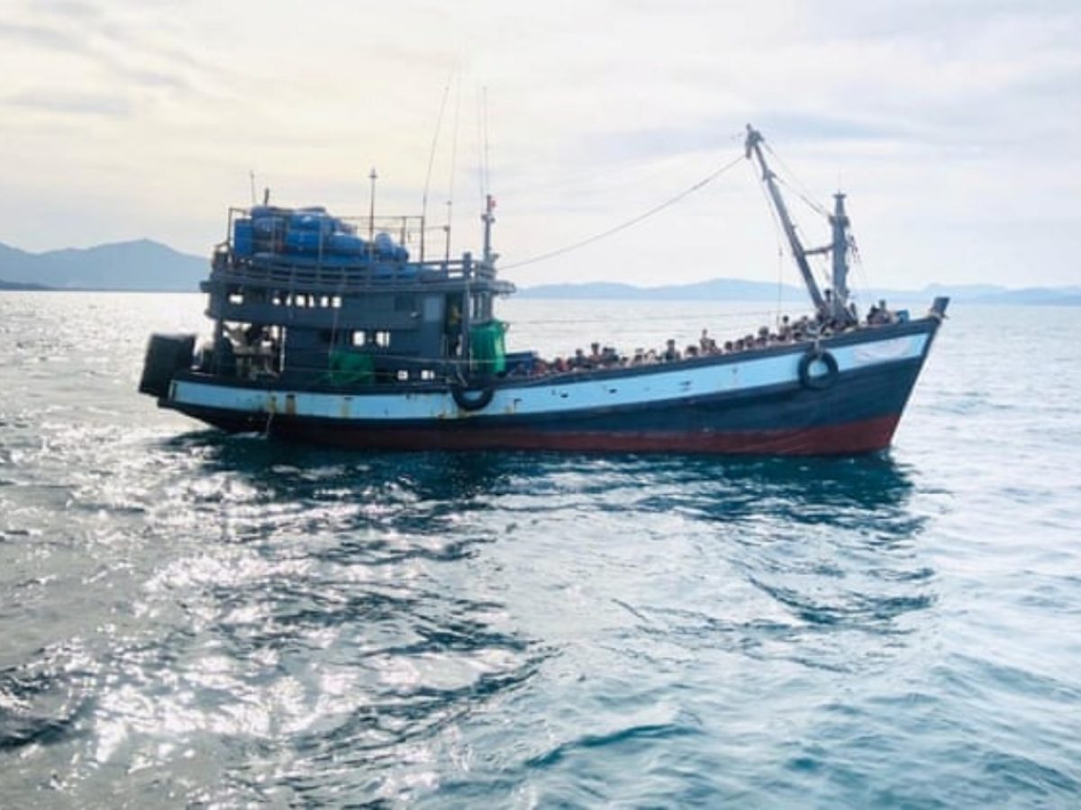 Bangladesh detains 382 Rohingya trying to enter by sea