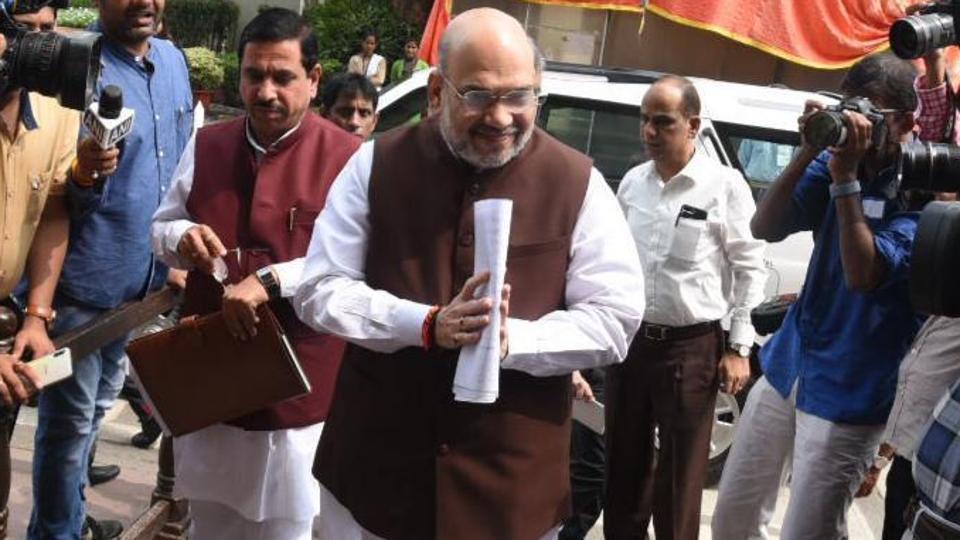 Shah proposes in RS to revoke Article 370 in J&K