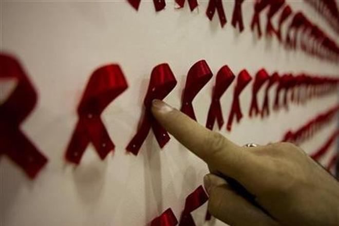 People with HIV at increased risk of COPD: Study