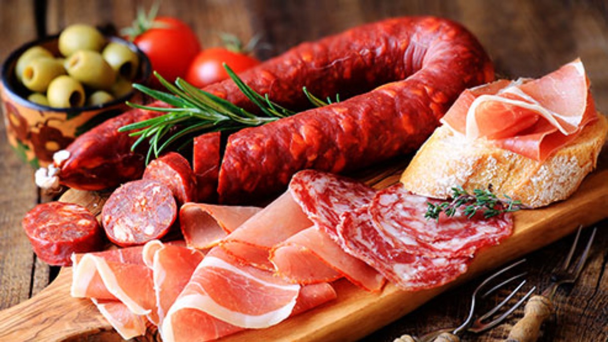 Want to live longer? Stop eating red, processed meat