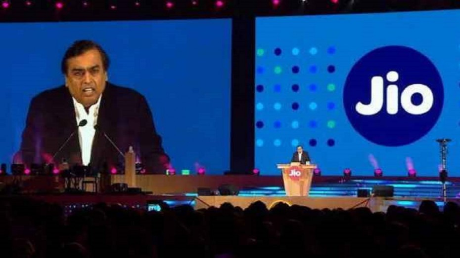 Jio offers 100 minutes of free Talktime, 100 free SMS to help poor in lockdown