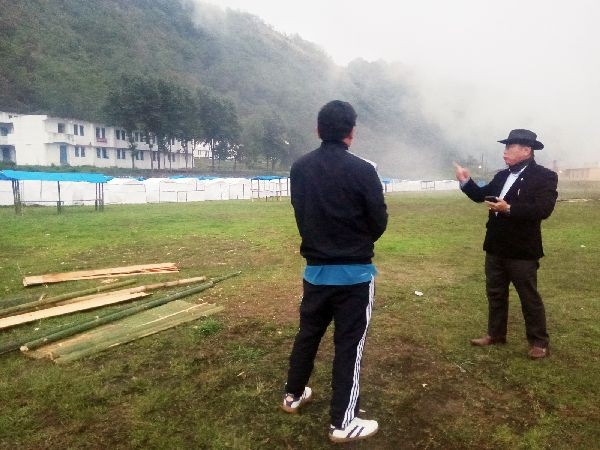 Minister Neiba Kronu during inspection to JNV, Lewoza on May 20. (Morung Photo)