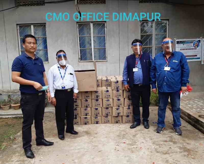 SBI Employees Thrift & Co-operative Society, Dimapur under its Social Responsibility Initiative donated Face Shield and mineral water to COVID warriors of Dimapur on May 20 and 22. M Nzanthung Murry, Secretary, SBI Employees Thrift & Co-operative Society, Dimapur in a press release said that the society donated 150 Face Shield to the office of Commissioner of Police and 100 Face Shield, 100 cartoon mineral water to the office of the Chief Medical Office.