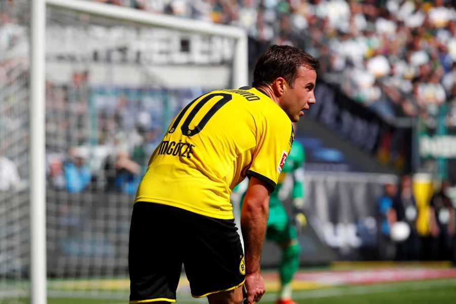 Borussia Dortmund's Mario Goetze looks on. (REUTERS)
