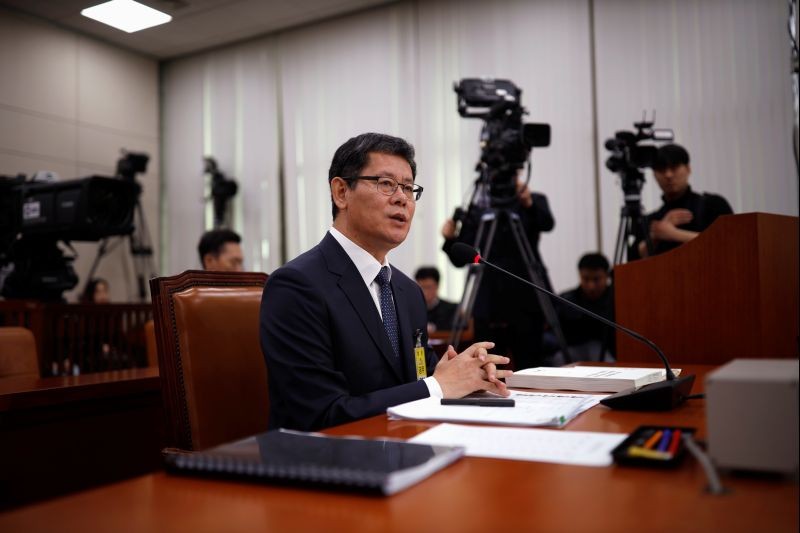 Kim Yeon-chul, a nominee for South Korean Unification Minister, speaks during a confirmation hearing for the post of Unification Minister at the National Assembly in Seoul, South Korea on March 26, 2019.  (REUTERS File photo)