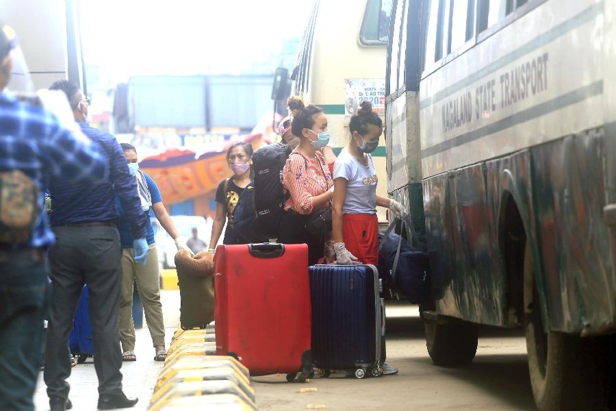 Returnees arrived at Dimapur Railway Station on June 5. (Morung Photo by Soreishim Mahong)