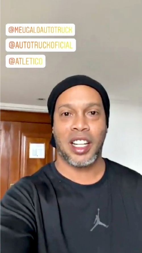 Former Brazil soccer player Ronaldinho announces he has tested positive for COVID-19 and is self-isolating in this still image obtained from Instagram video, October 25, 2020. Ronaldinho via Instagram/via REUTERS