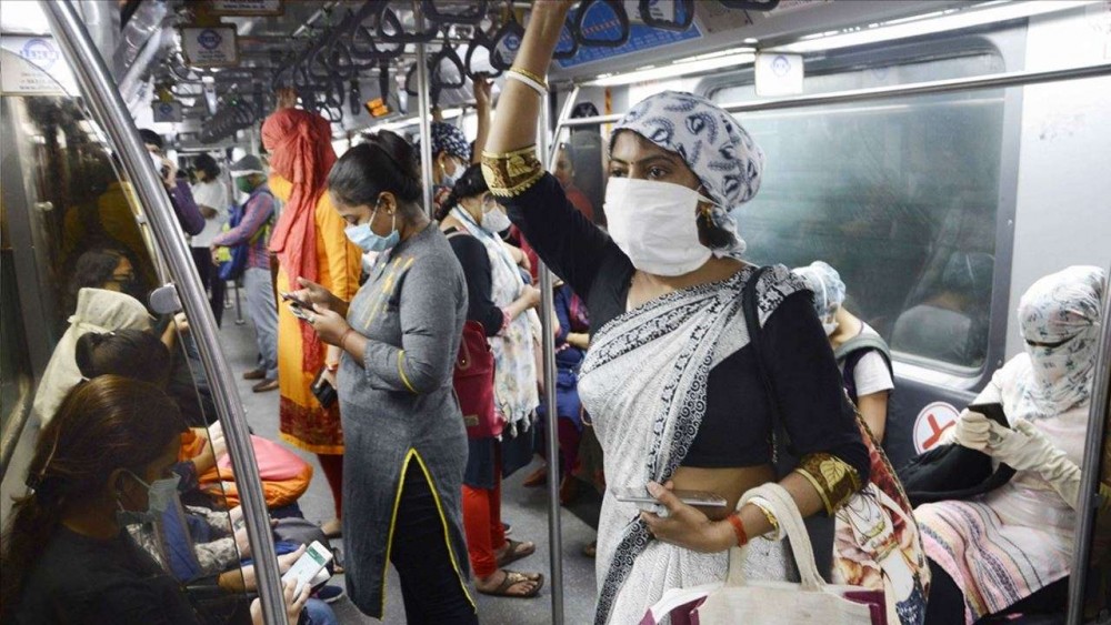 Kolkata: People wearing face masks and face shields travel in a metro amid the COVID-19 pandemic, in Kolkata on Sep 25, 2020. (Photo: IANS)