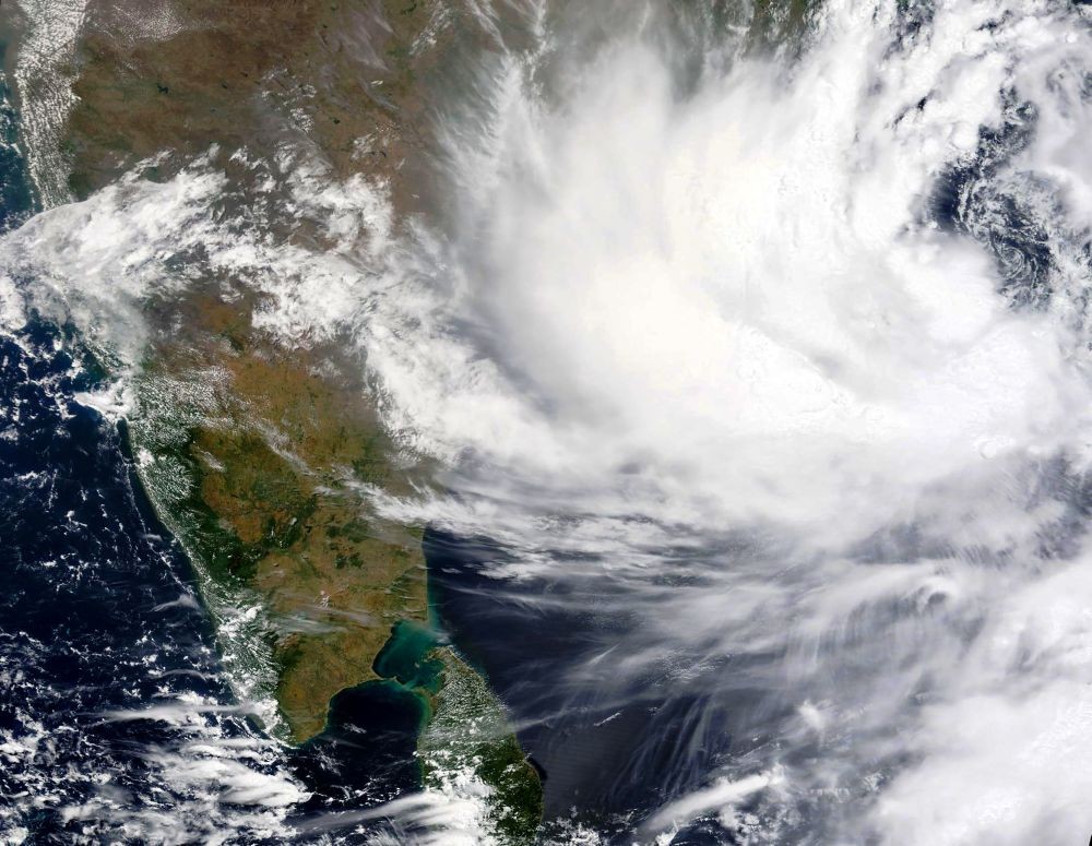 Cyclone Yaas 320 km away from Paradip