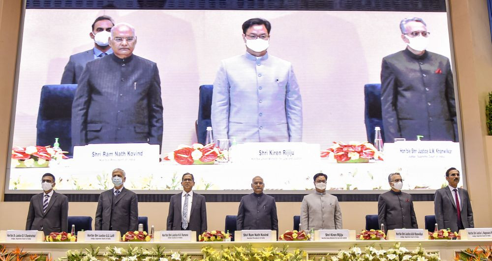 New Delhi: President Ram Nath Kovind (C) with Chief Justice of India Justice N.V. Ramana, Union Minister for Law and Justice Kiren Rijiju and others dignitaries during the valedictory ceremony of the 'Constitution Day' celebrations, organised by the Supreme Court, in New Delhi, Saturday, Nov. 27, 2021. (PTI Photo/Shahbaz Khan)