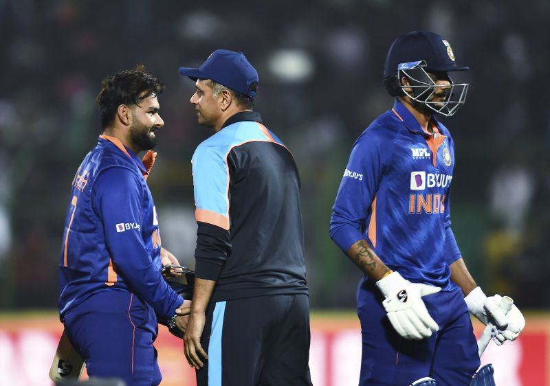 Indian cricket team's head coach Rahul Dravid with cricketers Rishabh Pant and Axar Patel after winning their first Twenty20 cricket match against New Zealand at Sawai Mansingh Stadium, in Jaipur on November 17, 2021. (PTI Photo)