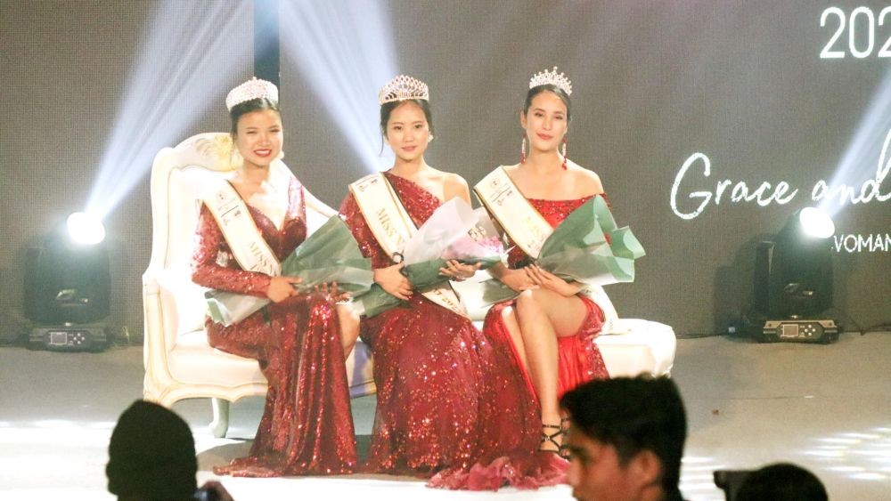 21-year-old Kawimaningsiliu from Peren was crowned Miss Nagaland 2021 at a glittering show held at RCEMPA, Jotsoma on December 20. 22-year-old Lika Chophy from Zunheboto bagged the 1st runner-up and 19-year-old Lovi Awomi from Dimapur bagged the 2nd runner-up spots respectively. The event was organised by the Beauty and Aesthetics Society of Nagaland (BASN) in celebration of their 30th anniversary. (Morung Photo)  