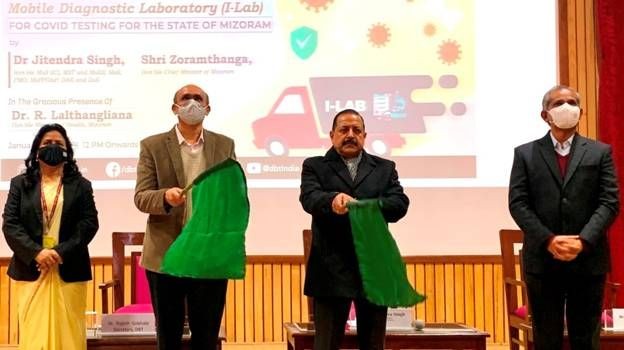 Union Minister of State (Independent Charge), Dr Jitendra Singh launches the mobile COVID testing facility for North-East on January 20. (Ministry of Science & Technology/PIB Photo)