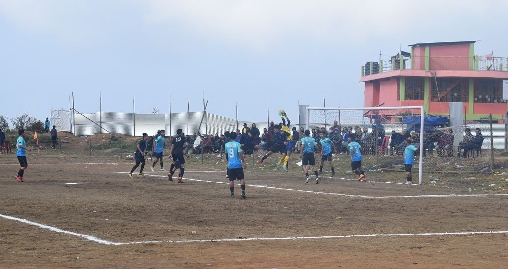 Match in progress between Friends Club and Glory Hunters.