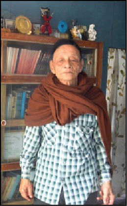 Octogenarian Naga nationalist, Bendangangshi at his residence in Ungma village, Mokokchung. (Morung Photo)