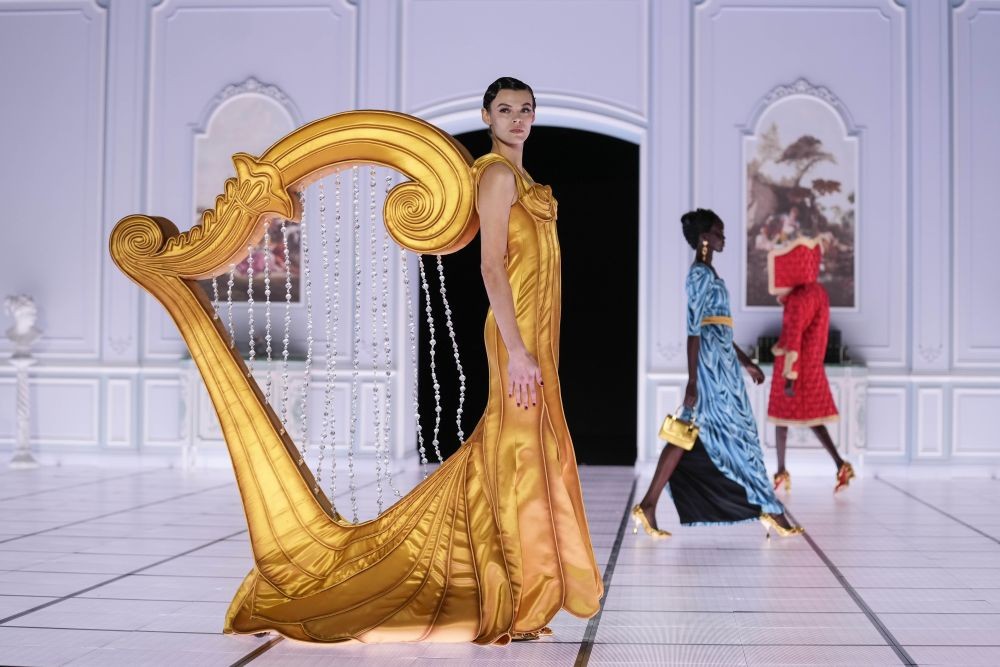 Milan: A model wears a creation as part of the Moschino Fall/Winter 2022-2023 fashion collection, unveiled during the Fashion Week in Milan, Italy, Thursday, Feb. 24, 2022. AP/PTI