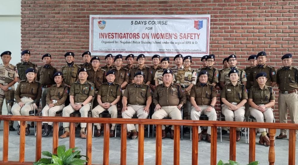 2nd Batch (FY 2021-22), comprising of 25 police officers in the rank of SDPOs, ACP, Assistant Commandants Dy SP and INSPs completed the course for investigators on women’s safety organized by Nagaland Police Training School under the aegis of BPR&D.