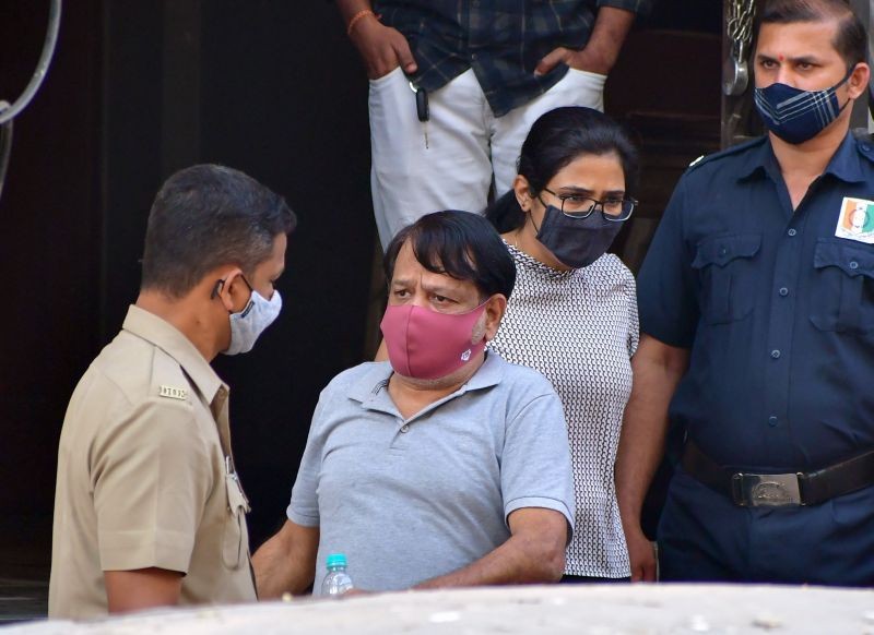 Drug kingpin and gangster Dawood Ibrahim's brother Iqbal Kaskar being taken to a hospital for his medical check-up, after he was arrested in connection with the money laundering case registered against Dawood and his aides, at the Enforcement Directorate (ED), in Mumbai on February 24, 2022. (PTI Photo)(PTI02_24_2022_000045B)