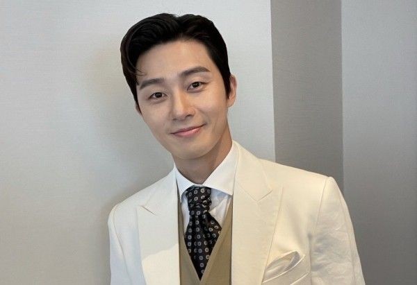 (Photo : Park Seo Joon Instagram)