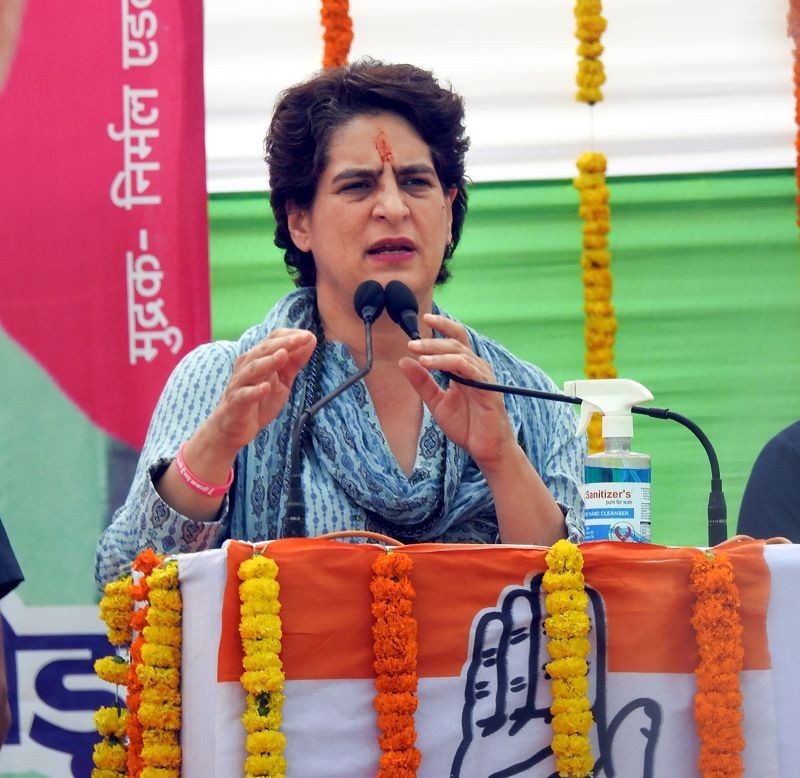 Sonebhadra: Congres General Secretary and UP in-charge Priyanka Gandhi Vadra addresses during a public meeting for the ongoing UP Assembly polls, at Obra in Sonebhadra district, Thursday, March 3, 2022. (PTI Photo)(