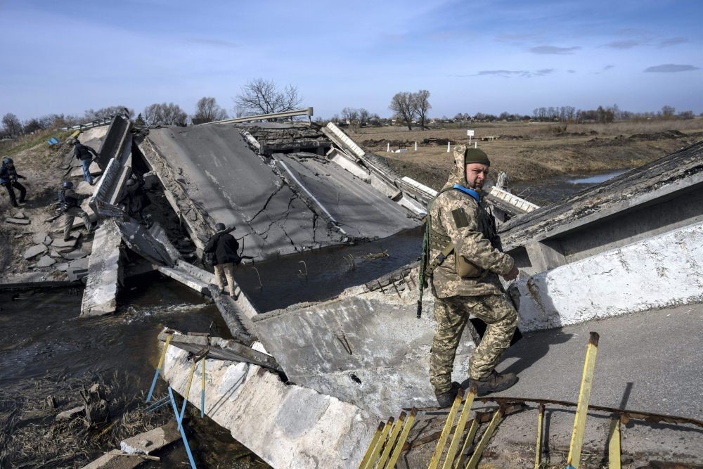 Ukraine, Russia hold new talks aimed at ending the fighting
